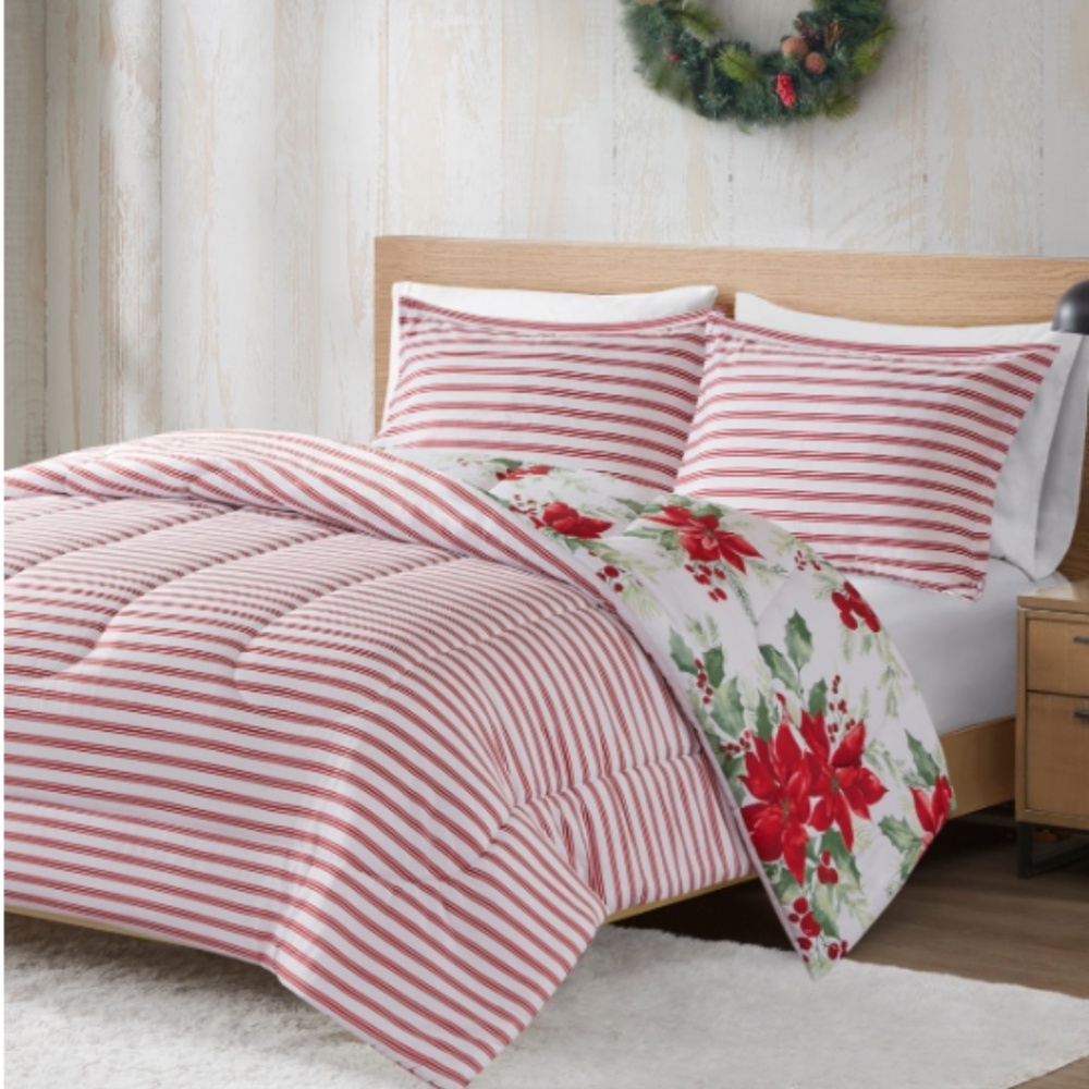 Design Lab Poinsettias 3-Pc.Twin Comforter Sets - Red NWT - Picture 3 of 4